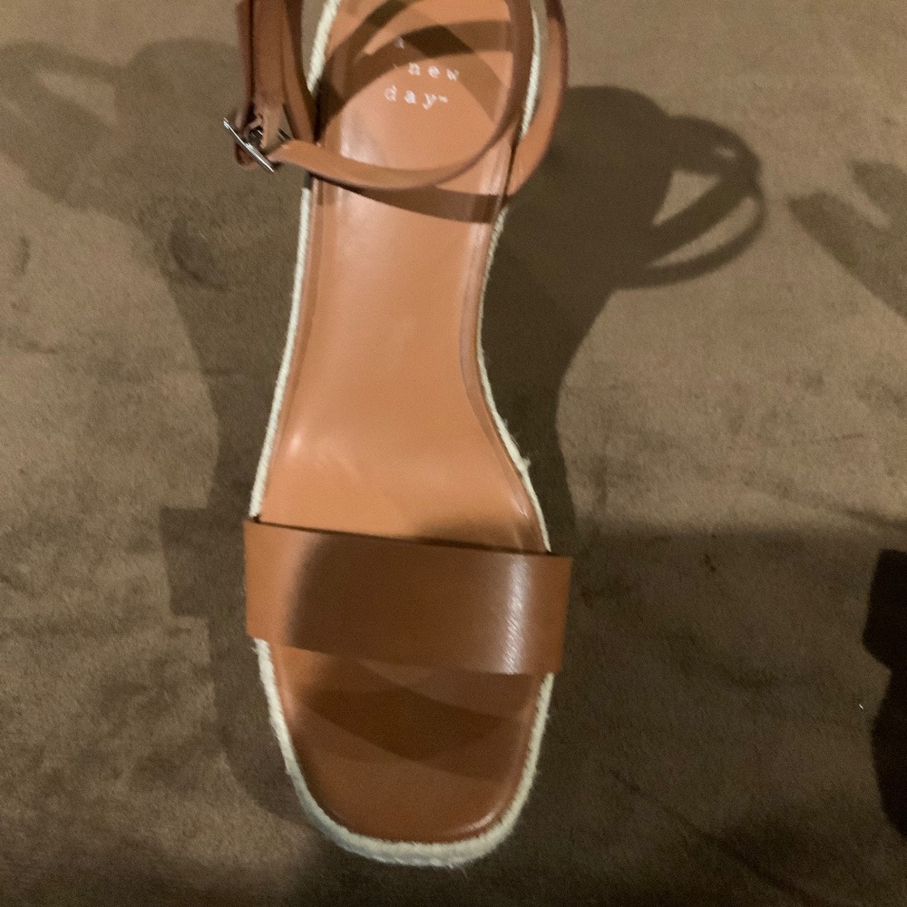 A New Day Brown 8.5 Wedge Platform Sandal Coastal Cottagecore Classic Scandi - Picture 8 of 8